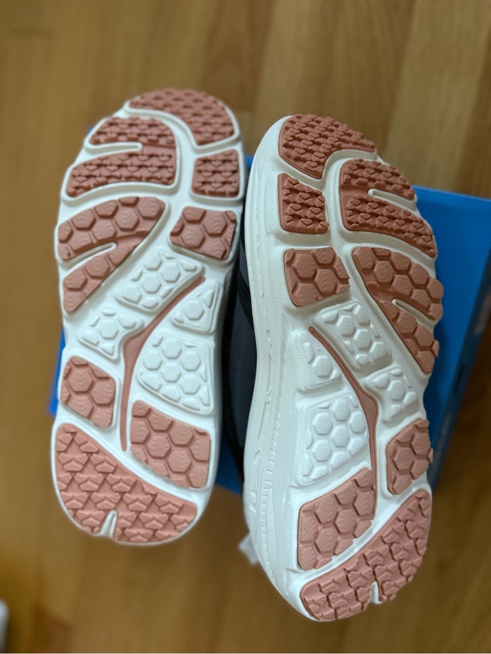 HOKA Bondi B3LS Black Alabaster Sneaker - Picture 7 of 11